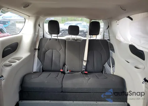 2021 Chrysler Voyager Lx z USA, uszkodzony, nr VIN 2C4RC1CG2MR554276